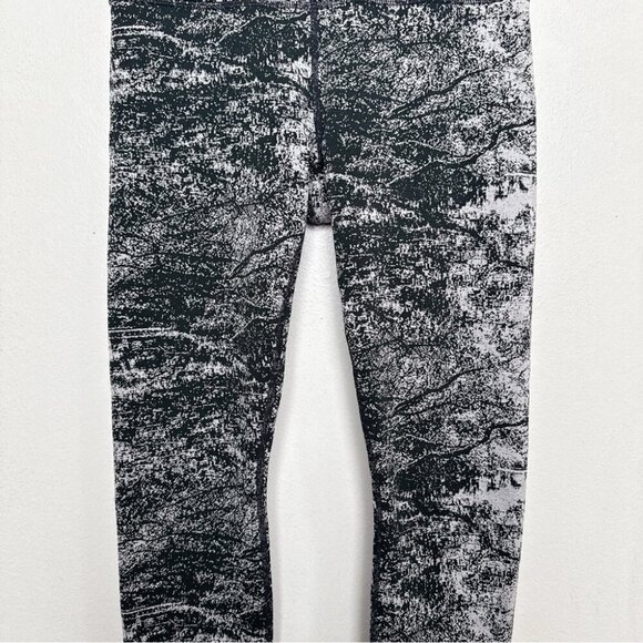 Athleta Womens S Elation Glades High-Rise 7/8 Tight Leggings in Textured Gray - Picture 6 of 14